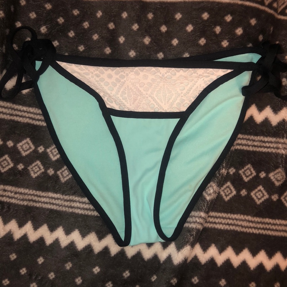 bikini bottoms